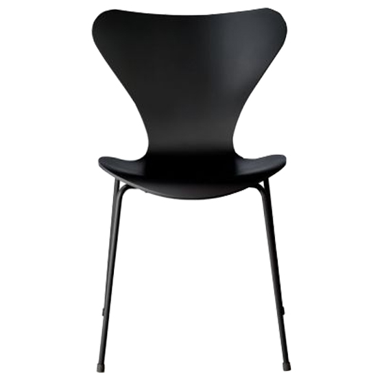 3107 Stol i Sort Lak fra Fritz Hansen - Ny Farveserie