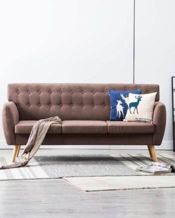 3-personers sofa i brun stof - tidløs komfort til hjemmet