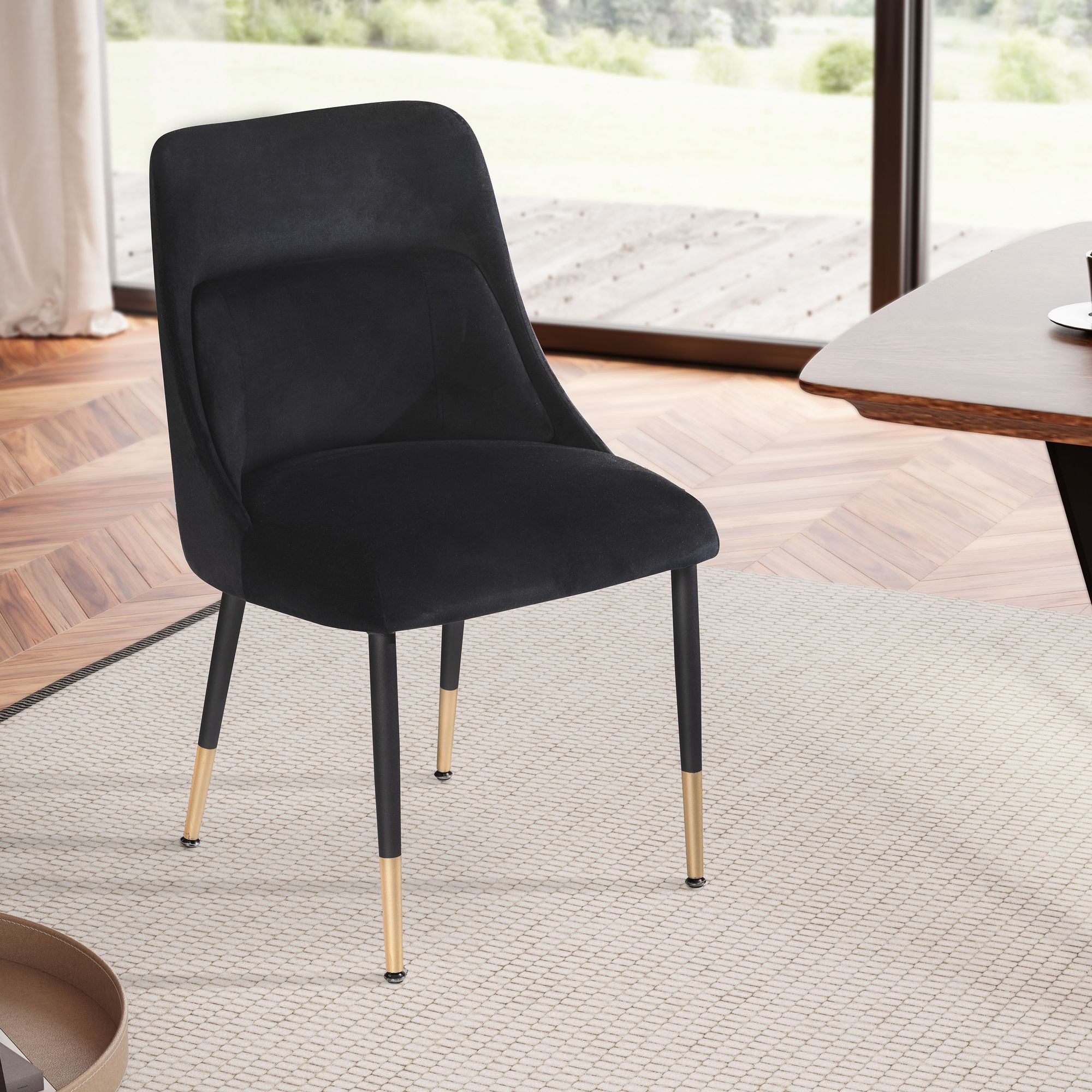 Elegant Spisestol i Sort Velour med Metalben