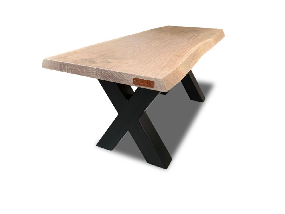 Elegant Egetræ Bænk - Minimalistisk Design til Dit Hjem