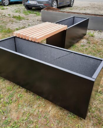 Elegant Plantekassesæt med Bænk i Sort – Skab Din Have!