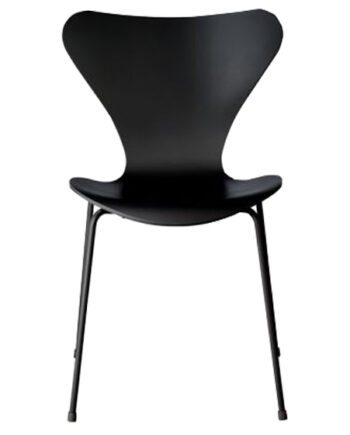 3107 Stol Sort Lak Sorte Ben Udstillingsmodel Fritz Hansen Sneaker