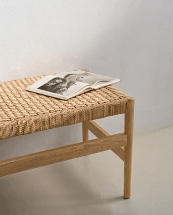 Entrbænk   Zaide Massivt Egetræ Med Håndvævet Papirsnor Sæde H45 B120 D45 Kave Home Sneaker